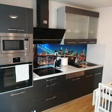 Apartment Tesla Вена Экстерьер фото
