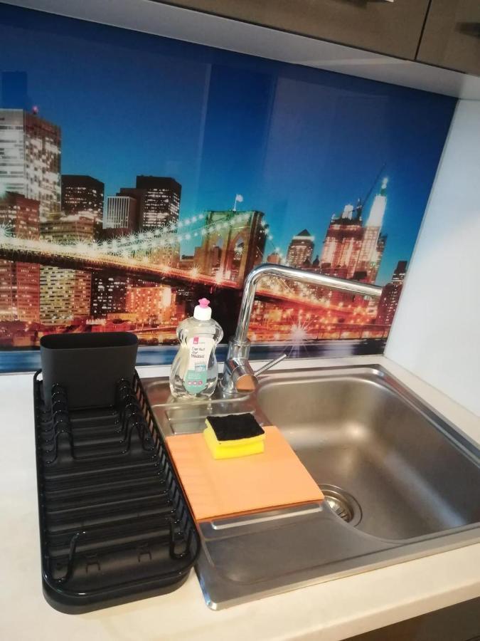 Apartment Tesla Вена Экстерьер фото