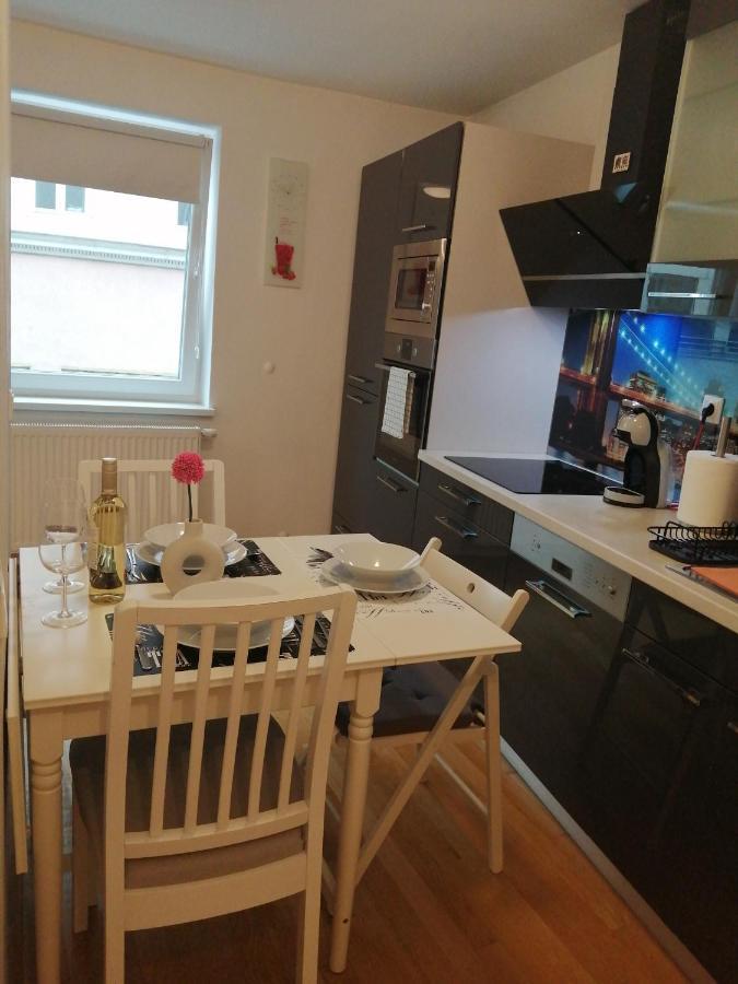 Apartment Tesla Вена Экстерьер фото